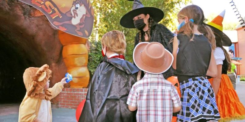 Six Flags Outdoor Hallowfest Begins This Weekend - Stl County News